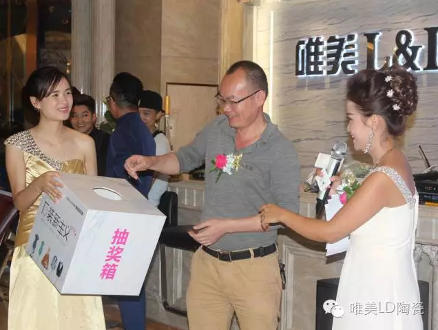 1481534809417322.png blob.png