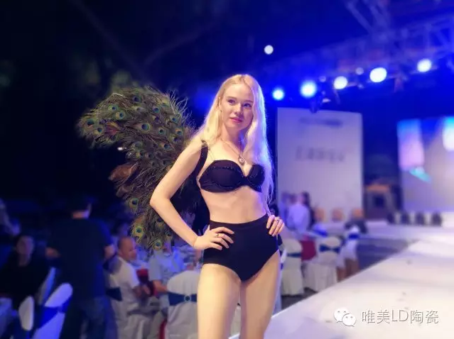 1481591806855859.png blob.png